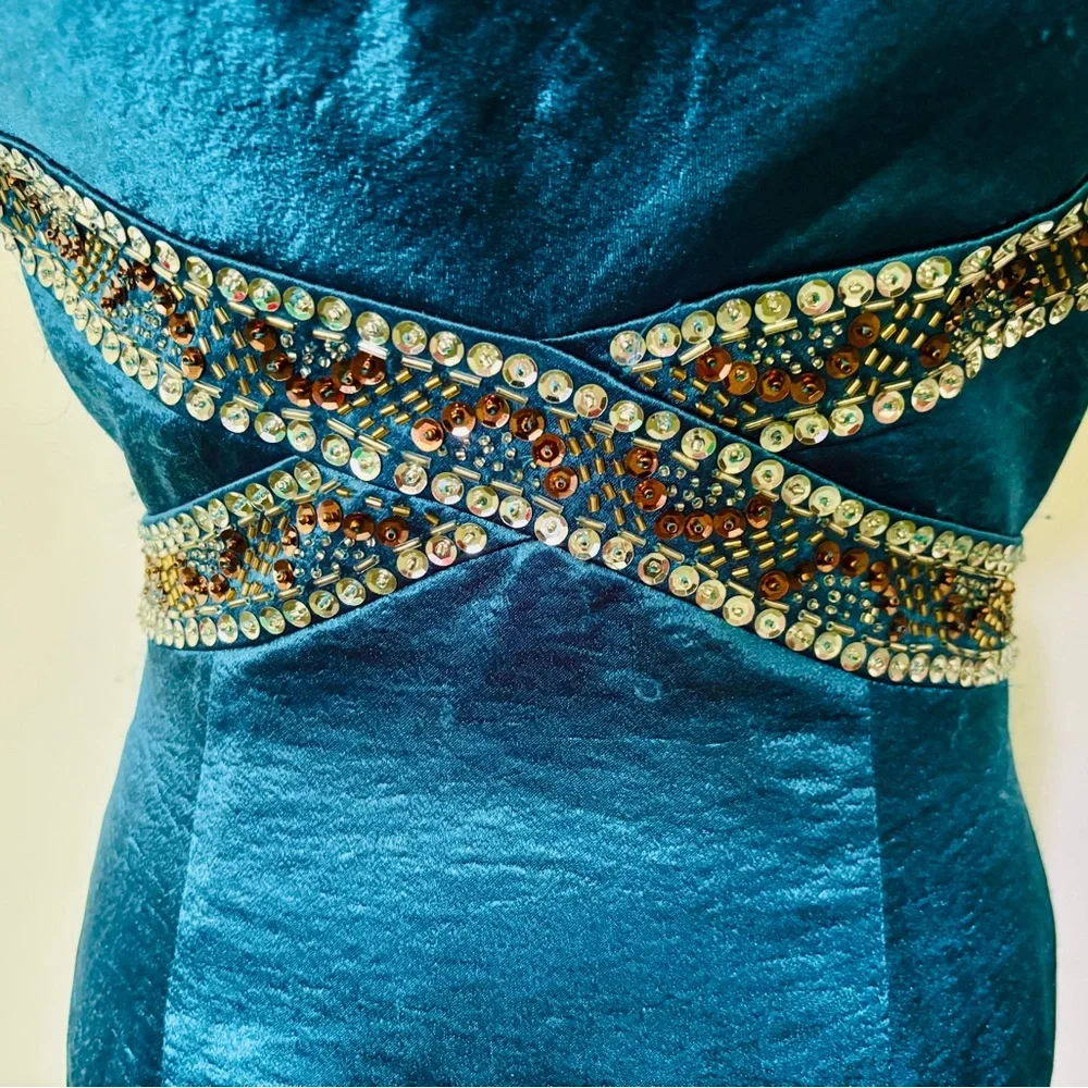 NWT Morgan & Co. US 5/6 Sheath Halter Sequin Metallic Teal Beaded Mini Dress - Picture 3 of 13